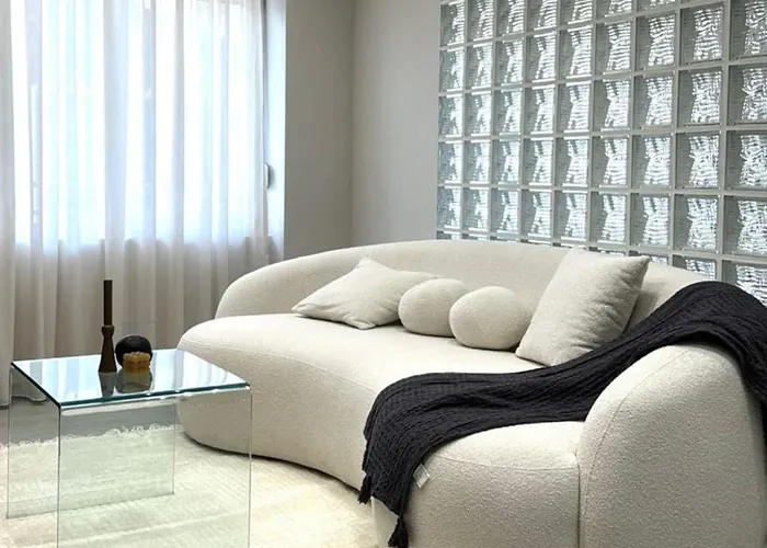 Albania Dream Baazar V * Tirana